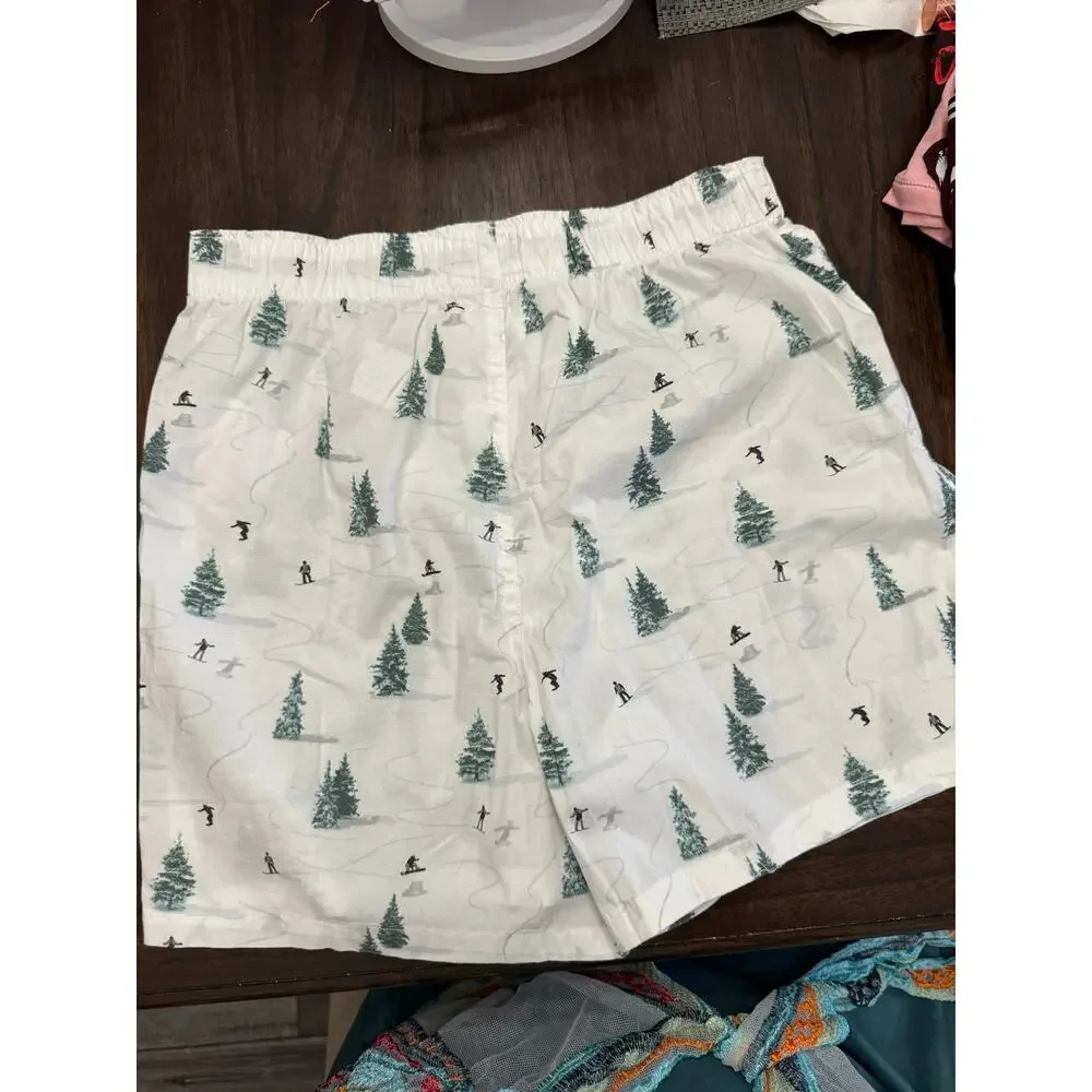 American Eagle white boxer shorts with green pine trees black skiers XS 26-28